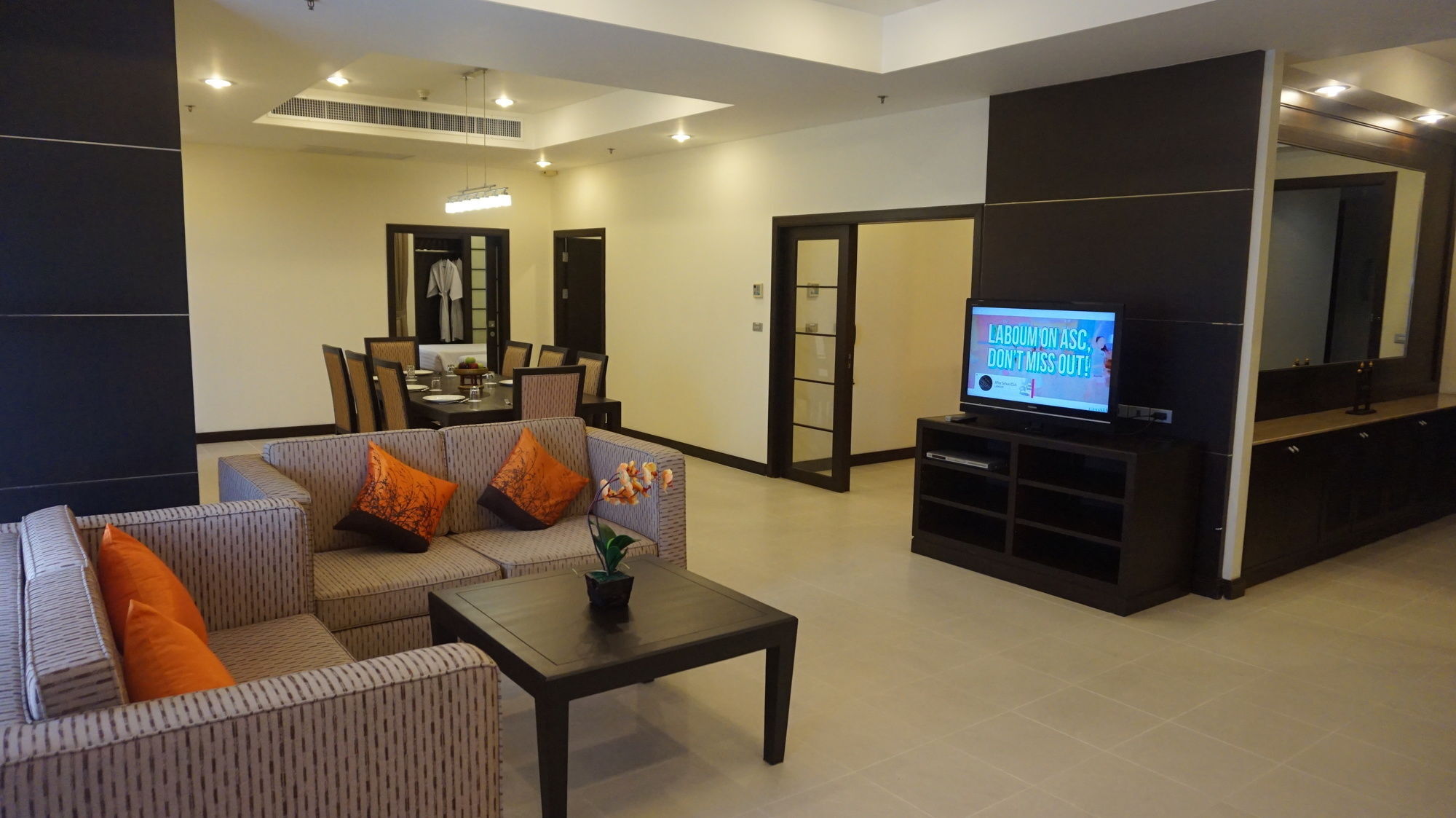 Grand Asoke Suites Boutique Residence Bangkok Ngoại thất bức ảnh